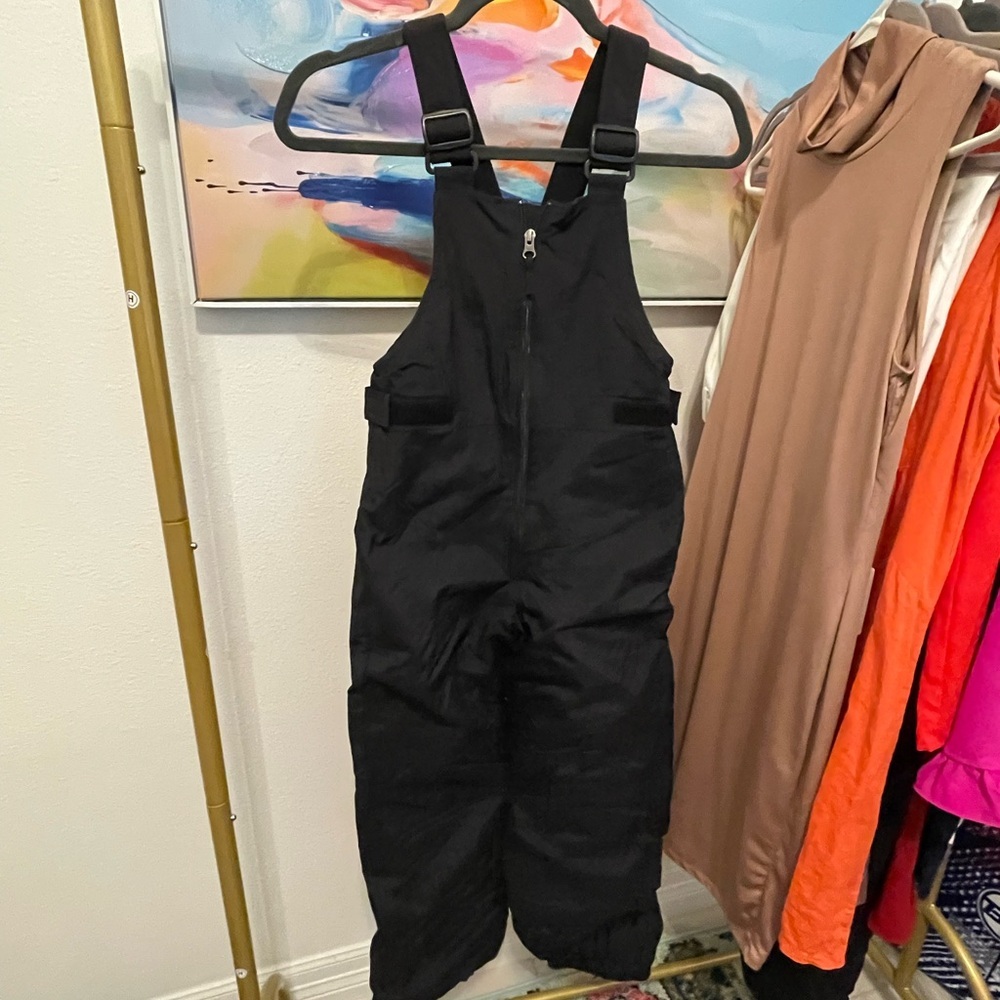 Columbia Black ski bib overalls winter vacation